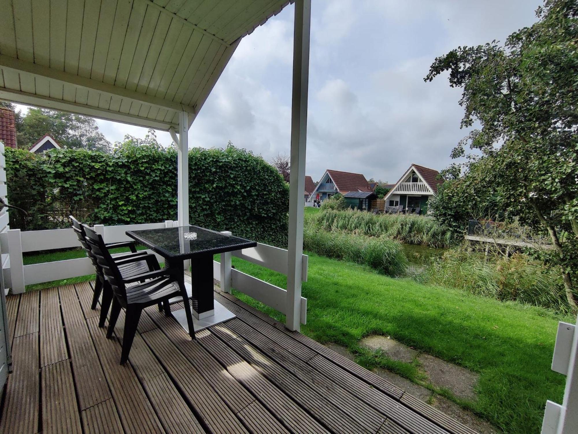 Vakantiehuis Bij Lauwersmeer Anjum Bagian luar foto