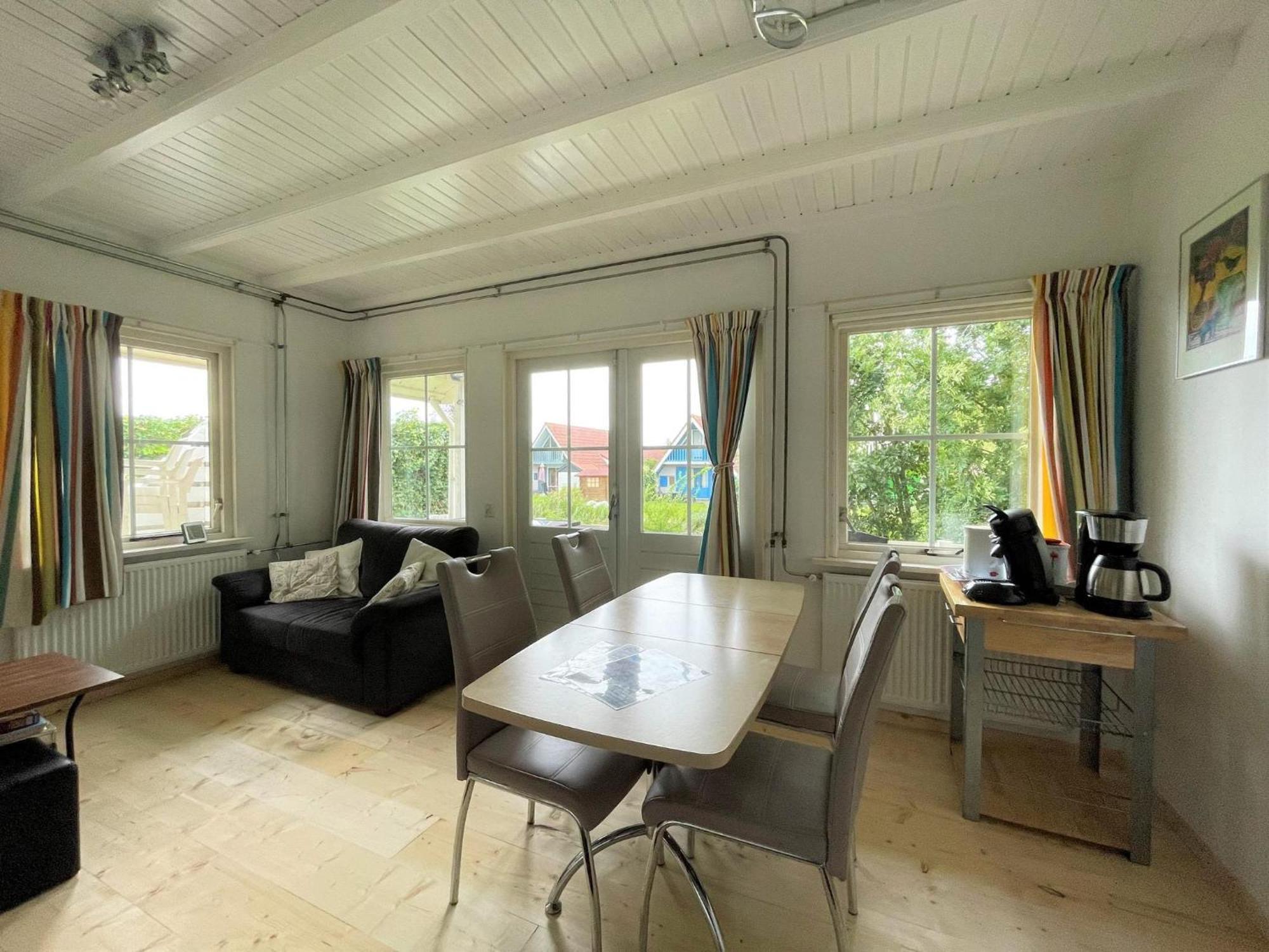 Vakantiehuis Bij Lauwersmeer Anjum Bagian luar foto